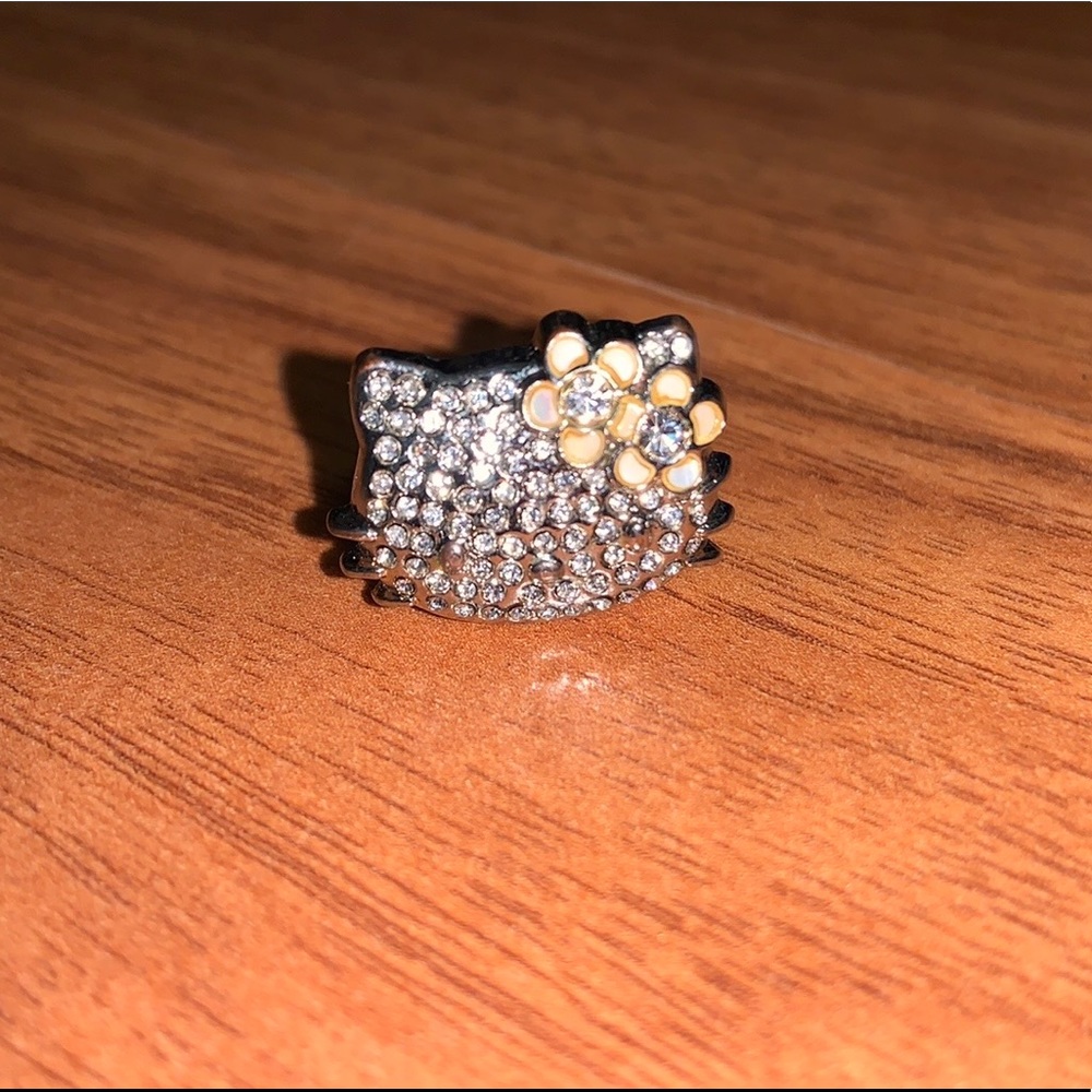 NWOT Hello Kitty by Sanrio Rhinestone Ring